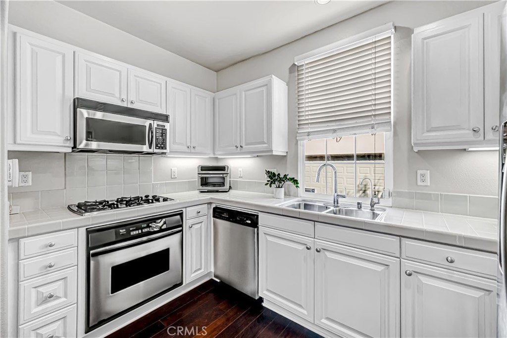 78 Duet Property Photo 17