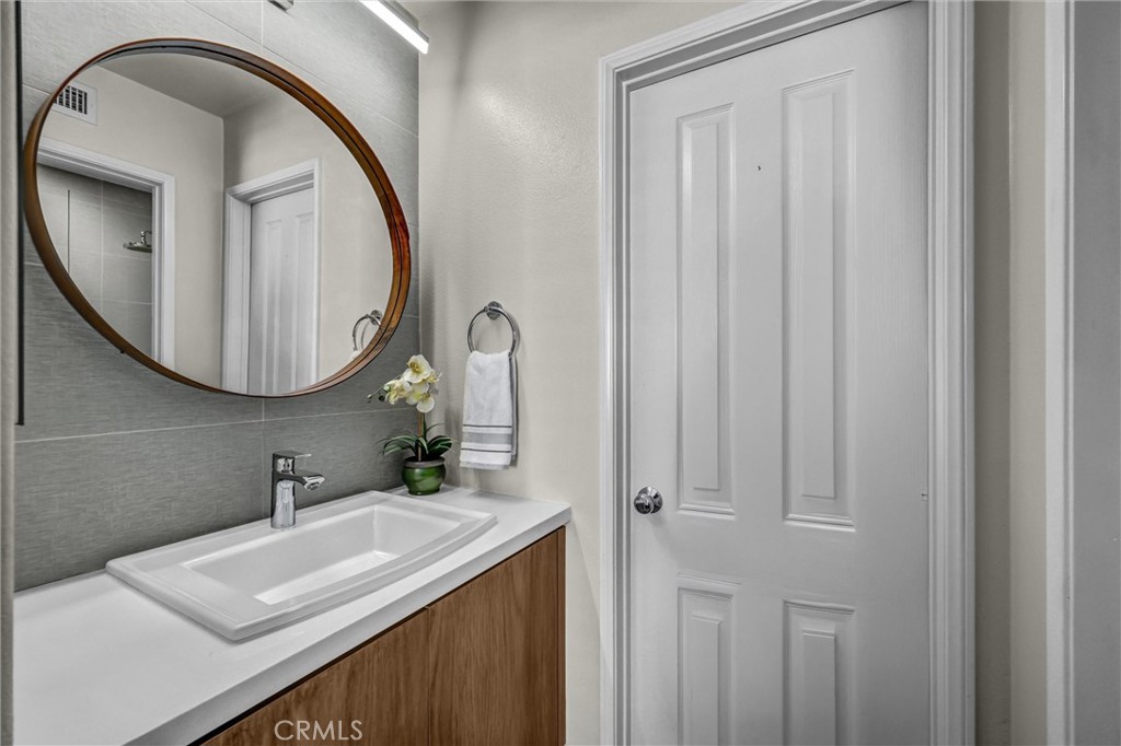 78 Duet Property Photo 22