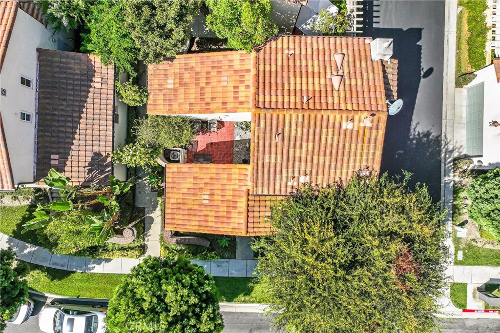 78 Duet Property Photo 37