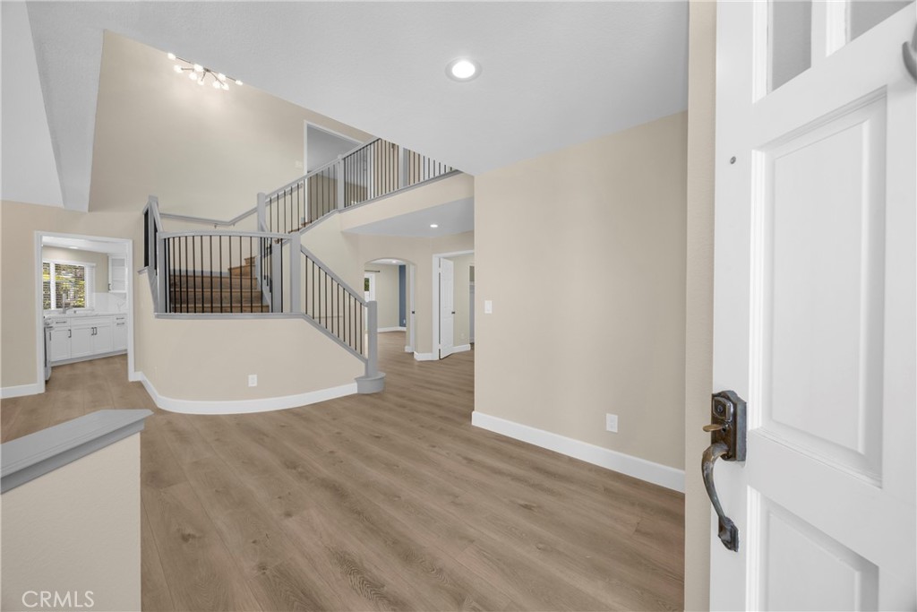 5700 Scotch Pine Property Photo 4