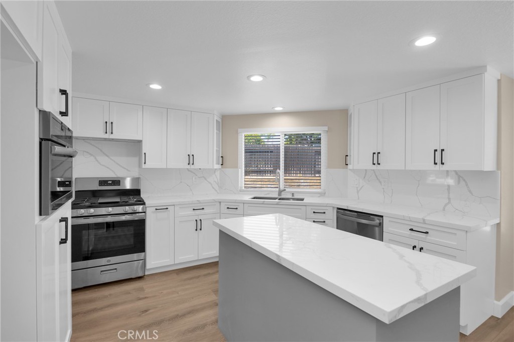 5700 Scotch Pine Property Photo 9