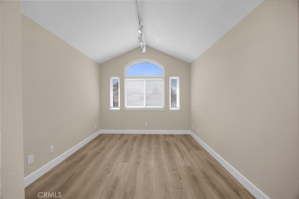 5700 Scotch Pine Property Photo 28