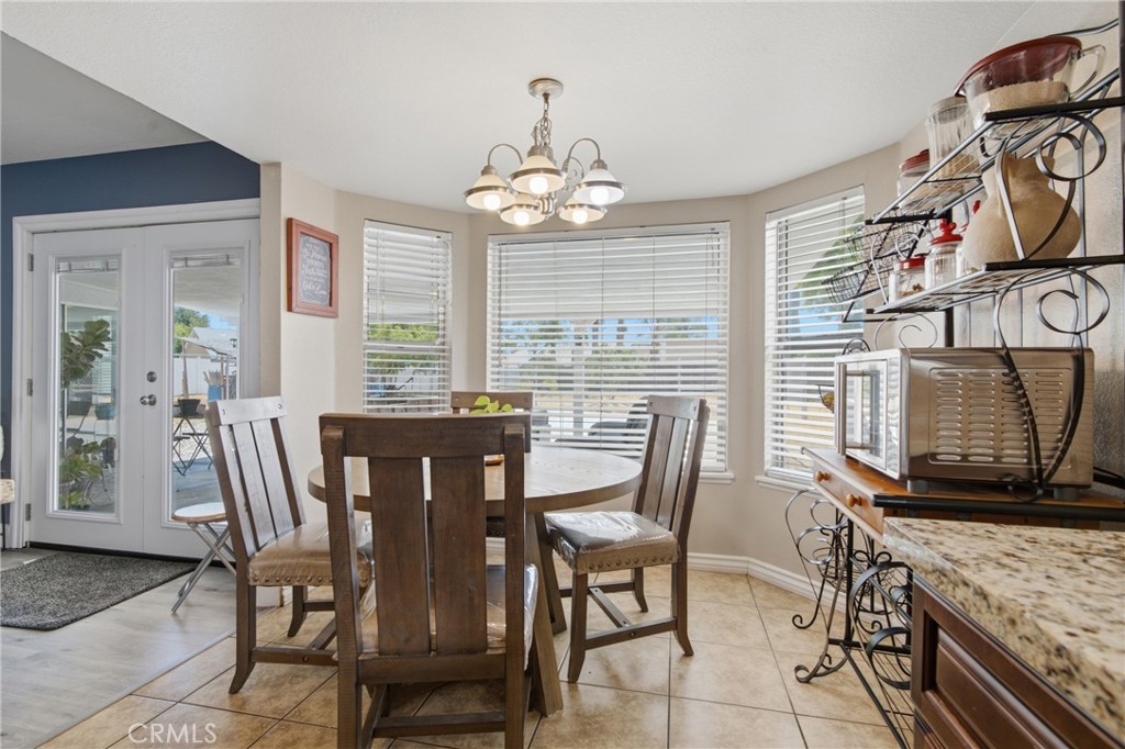 2443 Tulip Court Property Photo 14