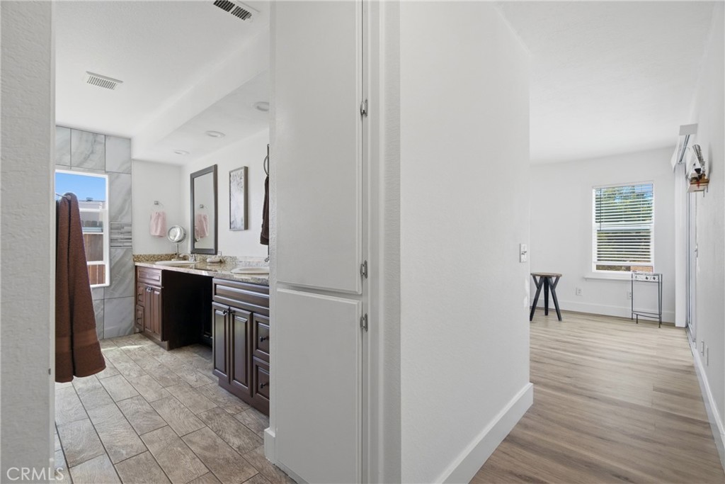 2443 Tulip Court Property Photo 17