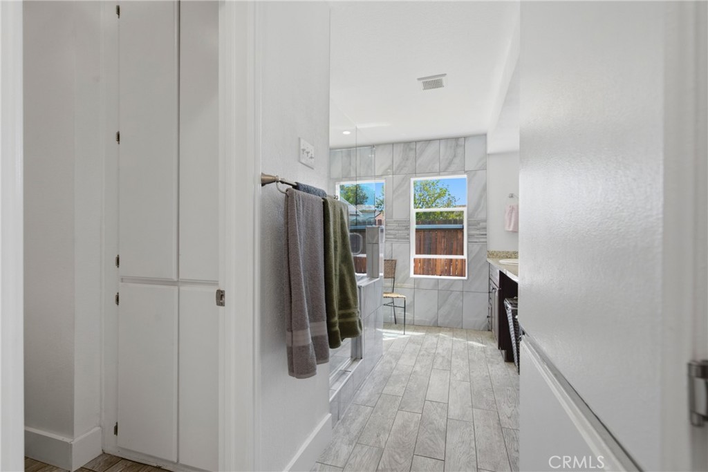 2443 Tulip Court Property Photo 18