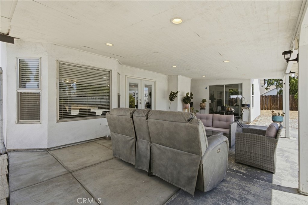 2443 Tulip Court Property Photo 36