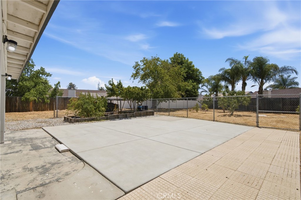 2443 Tulip Court Property Photo 40