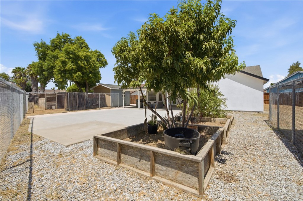 2443 Tulip Court Property Photo 43