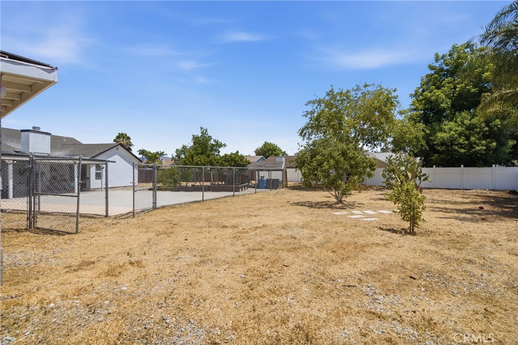 2443 Tulip Court Property Photo 47