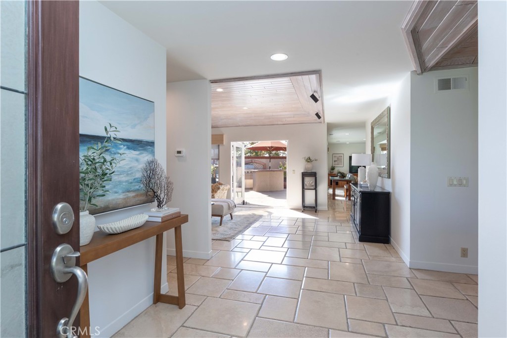 6261 Majorca Circle Property Photo 6