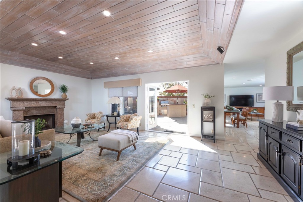 6261 Majorca Circle Property Photo 9