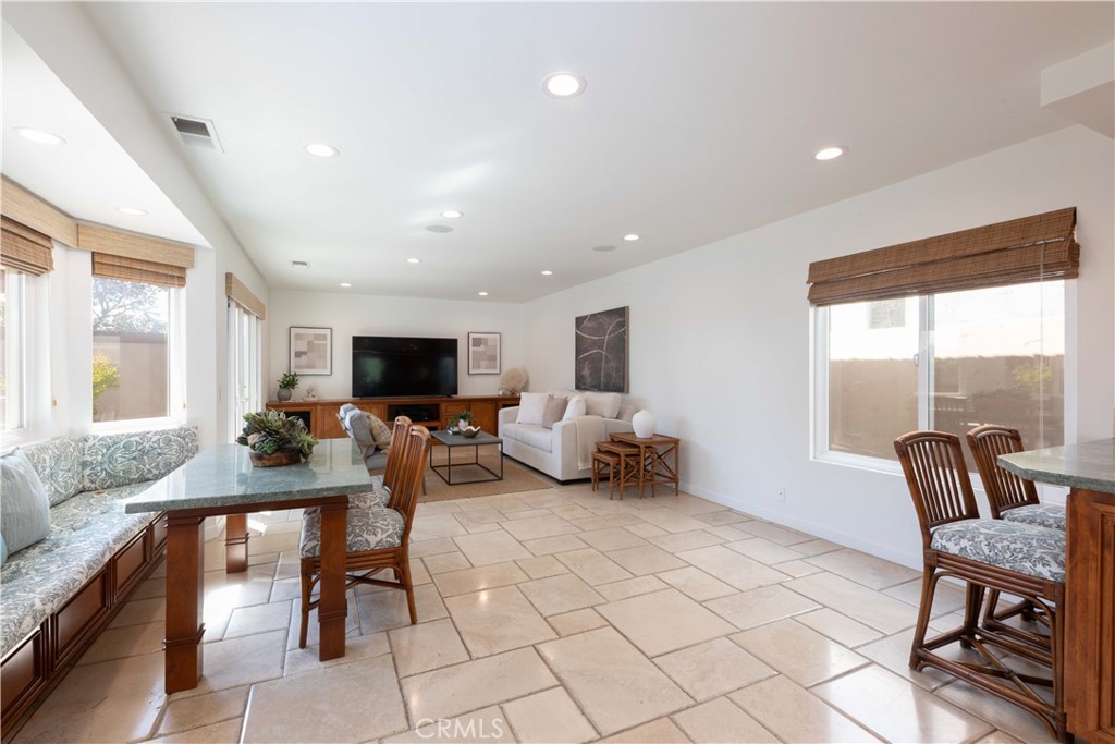 6261 Majorca Circle Property Photo 18