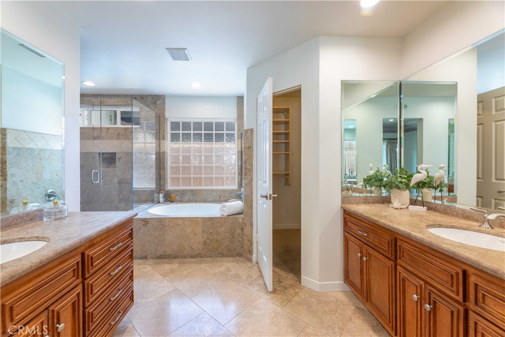 6261 Majorca Circle Property Photo 36
