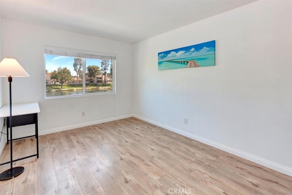 1364 N Schooner Lane 76 Property Photo 16