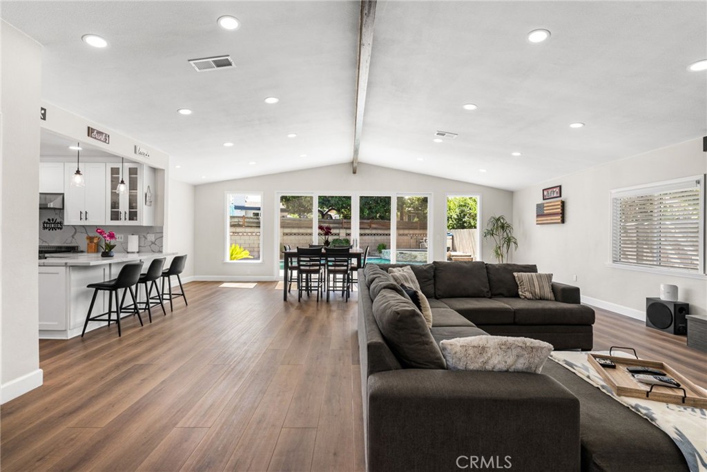 1038 S Hillborn Avenue Property Photo
