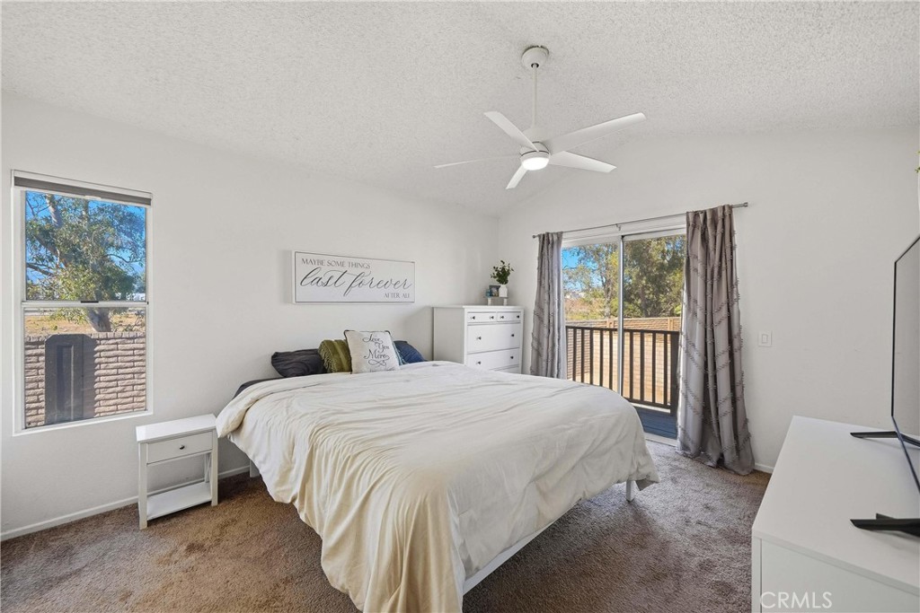 2401 Acorn Property Photo 18