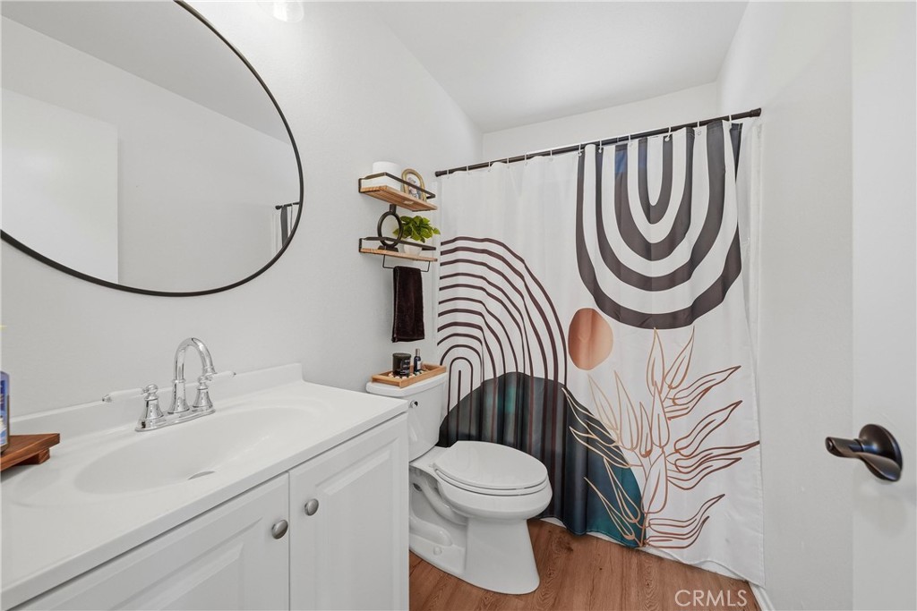 2401 Acorn Property Photo 28
