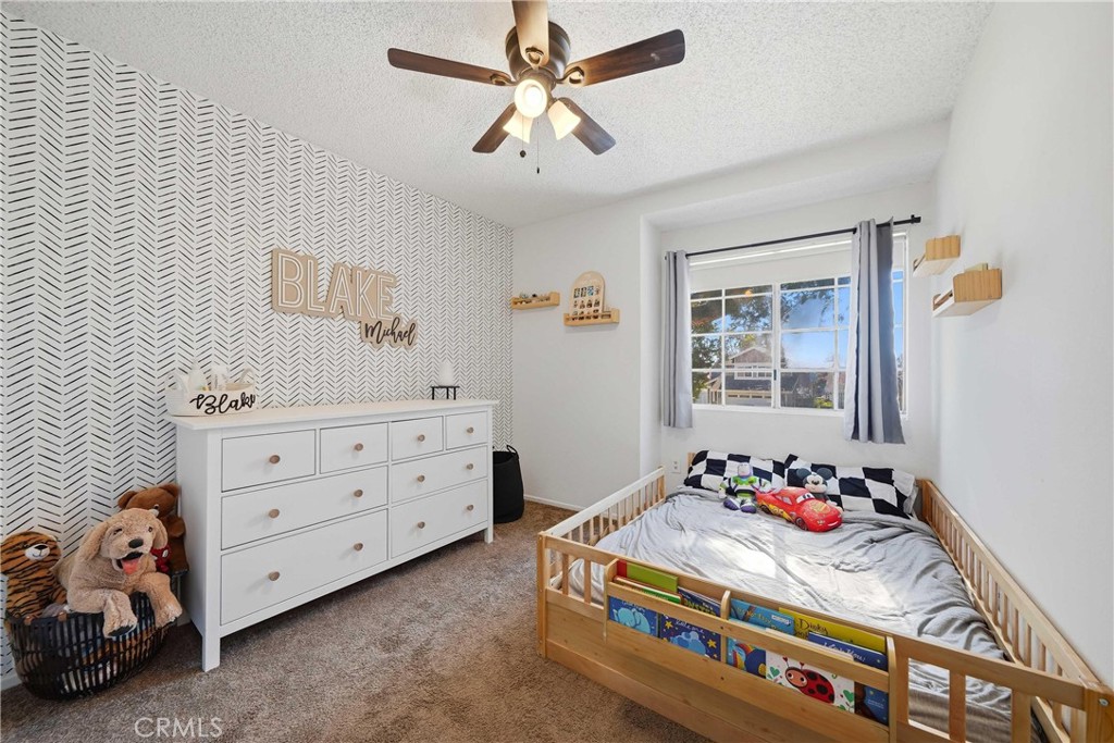2401 Acorn Property Photo 30