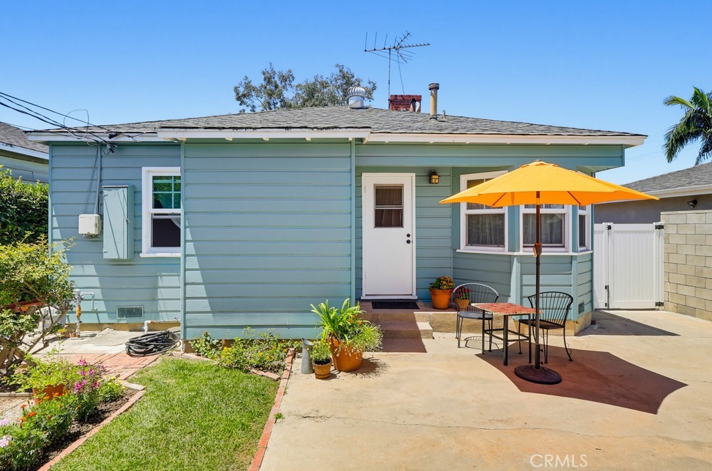 1366 Roycroft Property Photo 31