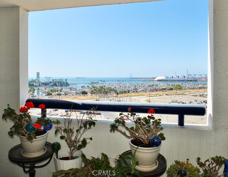 525 E Seaside Way 1007 Property Photo 31