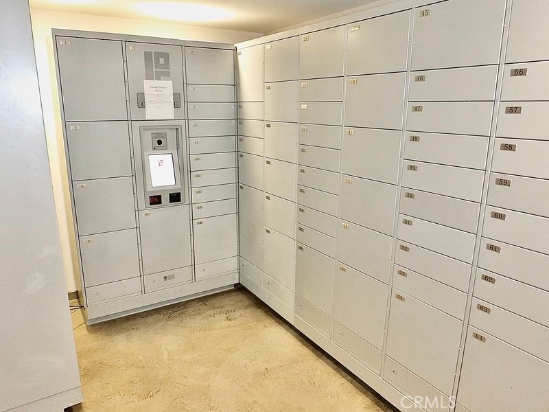 525 E Seaside Way 1007 Property Photo 38
