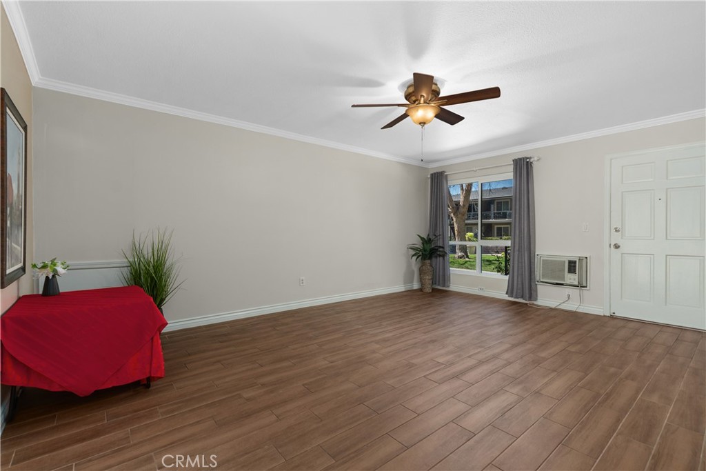 660 S Glassell Street 45 Property Photo 4