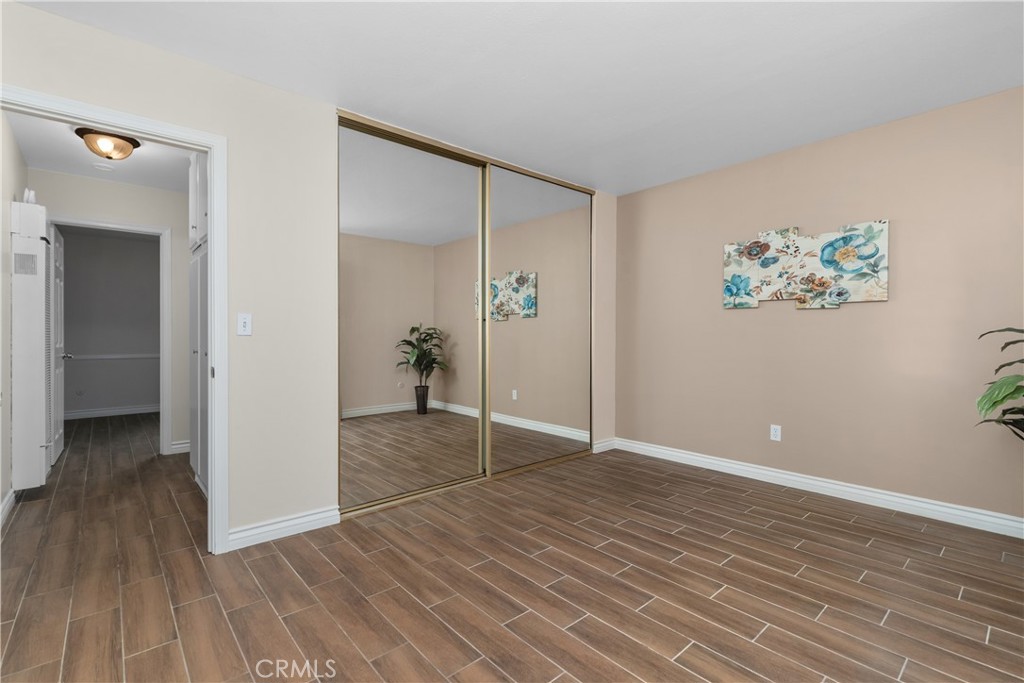 660 S Glassell Street 45 Property Photo 9