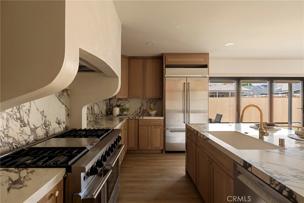 6829 E Parapet Property Photo 3