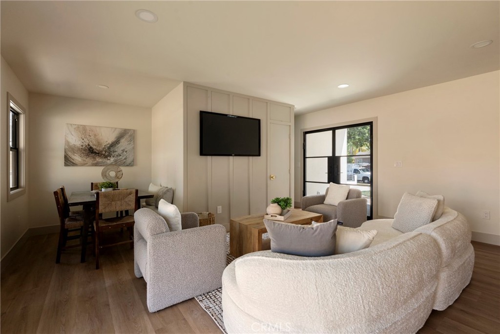6829 E Parapet Property Photo 5