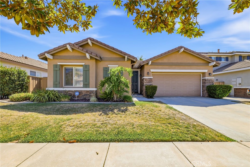 32077 Poppy Way Property Photo 4