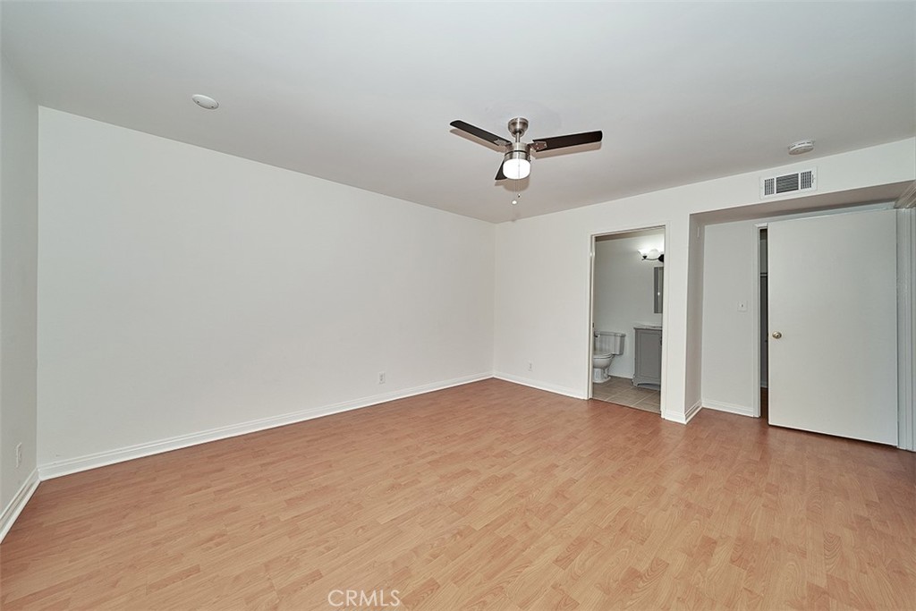 433 S Manhattan 213 Property Photo 15