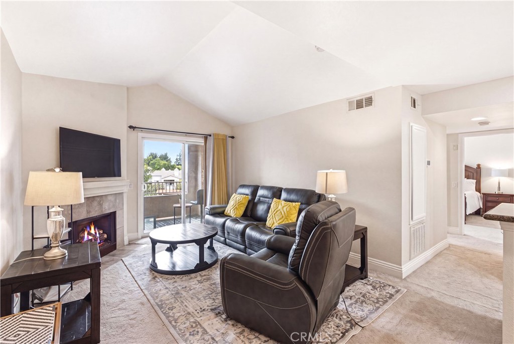 2380 Del Mar Way 305 Property Photo 2
