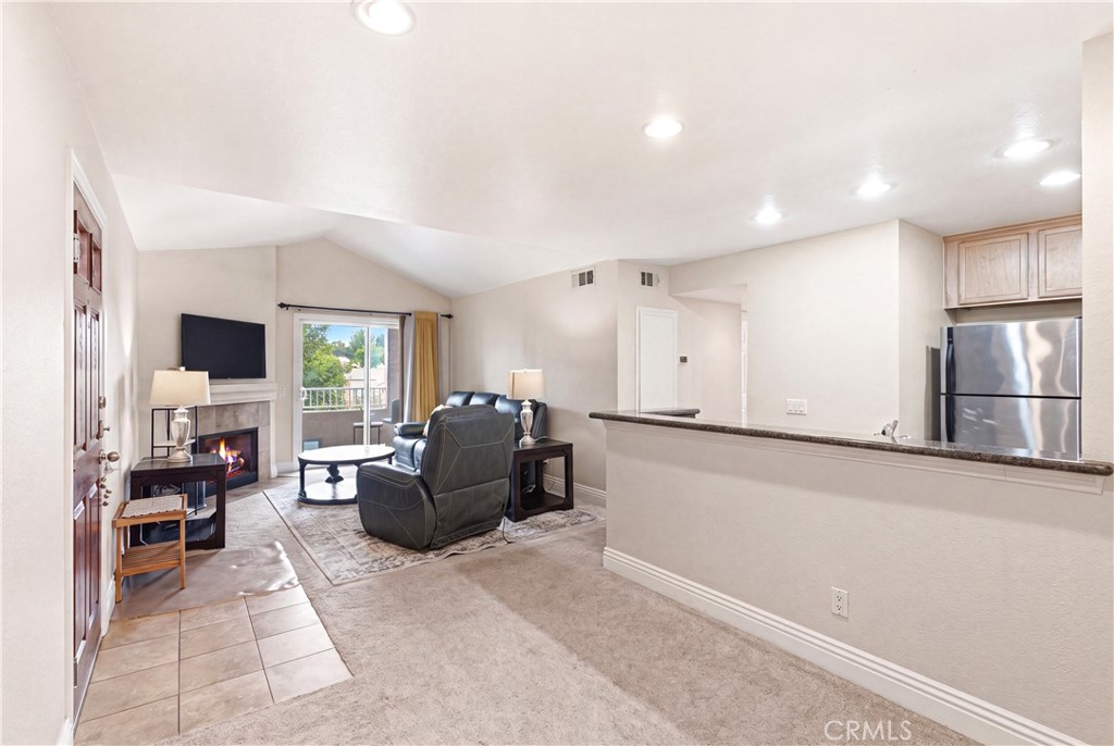 2380 Del Mar Way 305 Property Photo 3