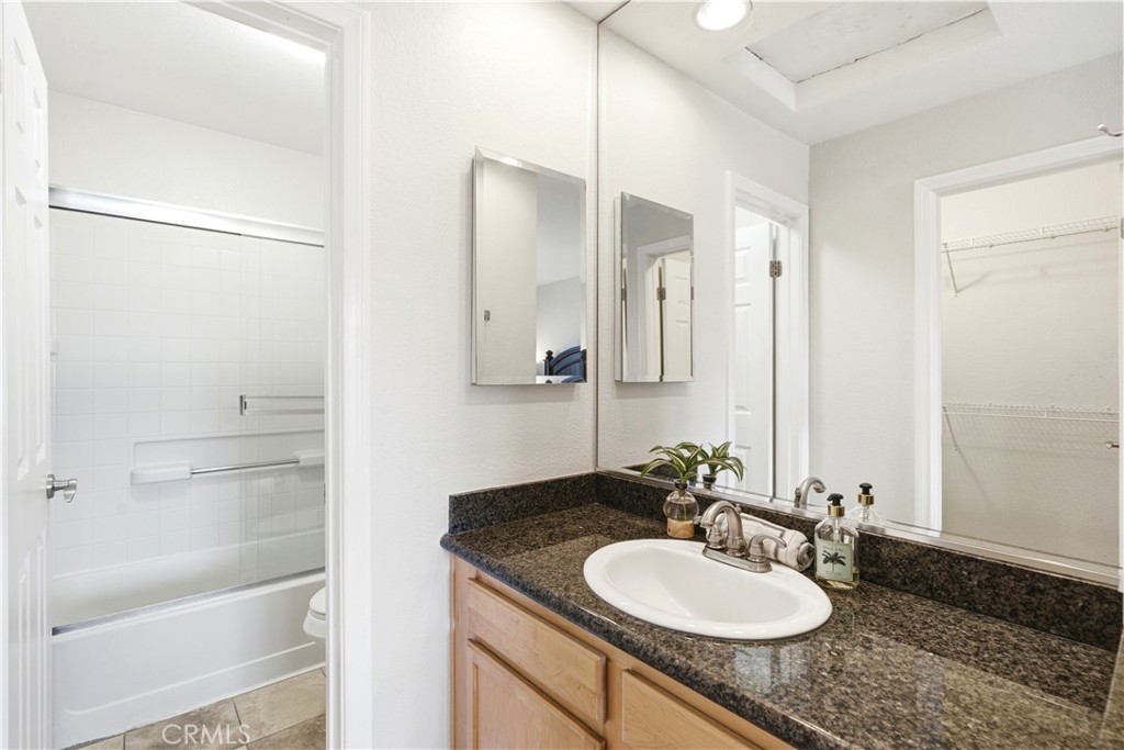 2380 Del Mar Way 305 Property Photo 13