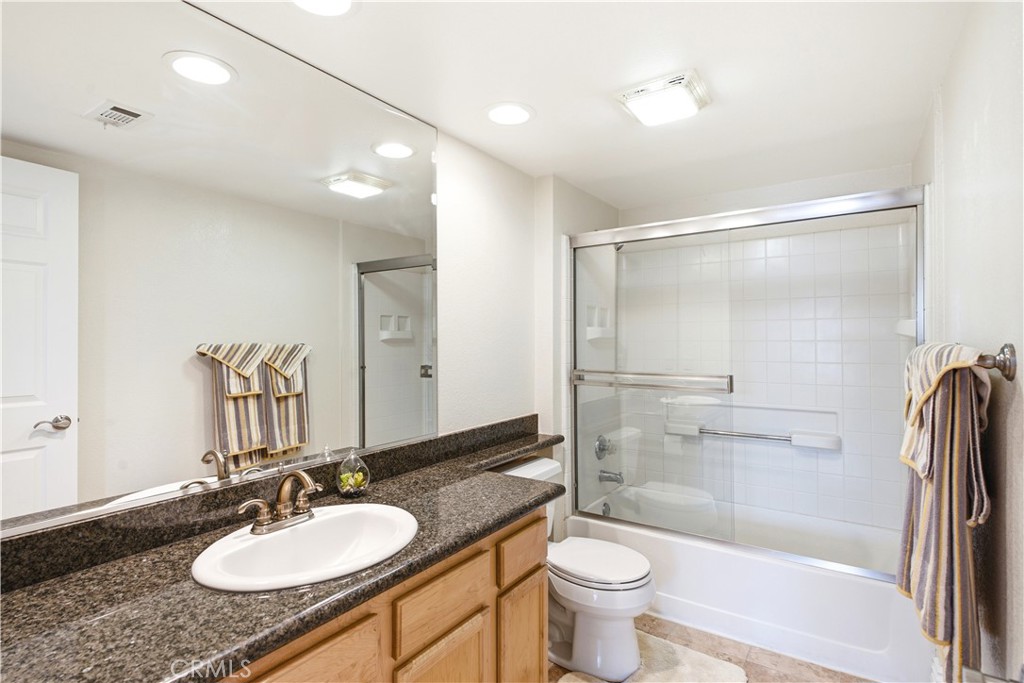2380 Del Mar Way 305 Property Photo 18