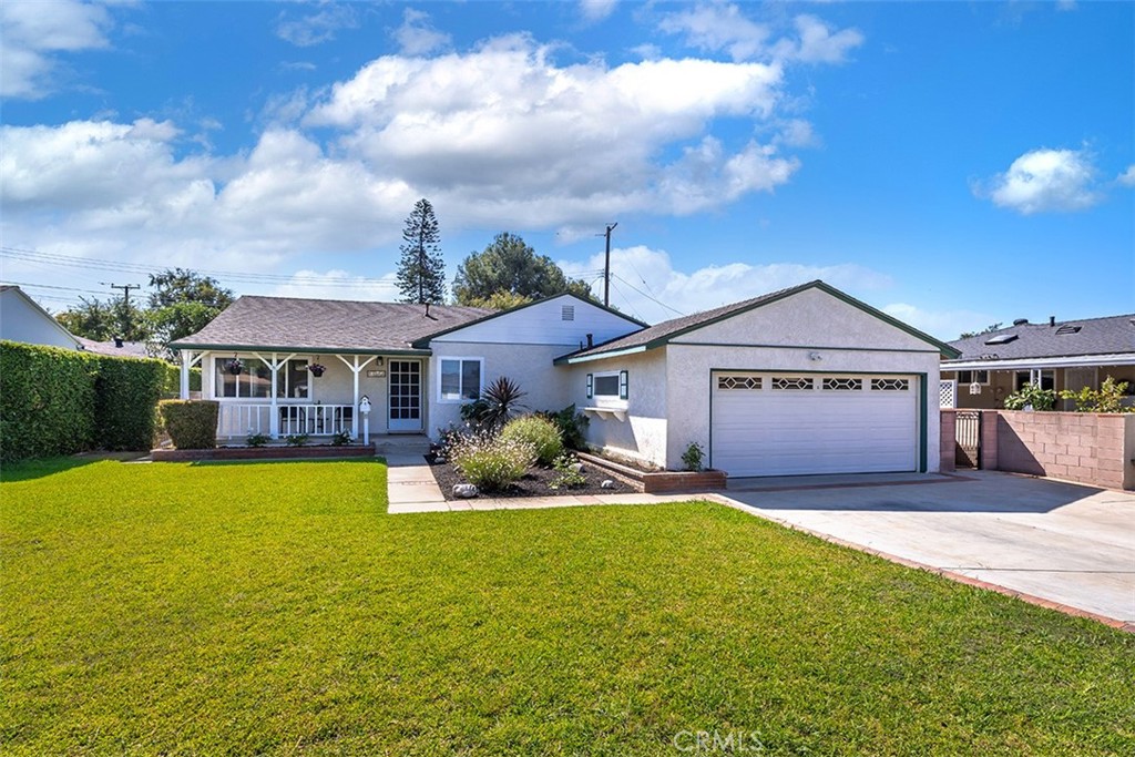 11810 Steen Property Photo 1