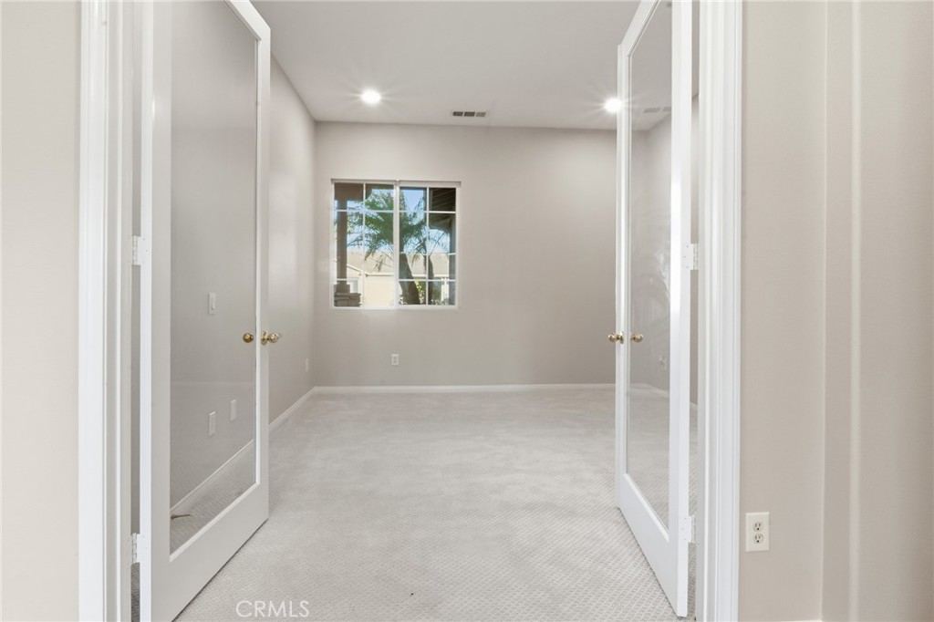 41733 Hollister Property Photo 30