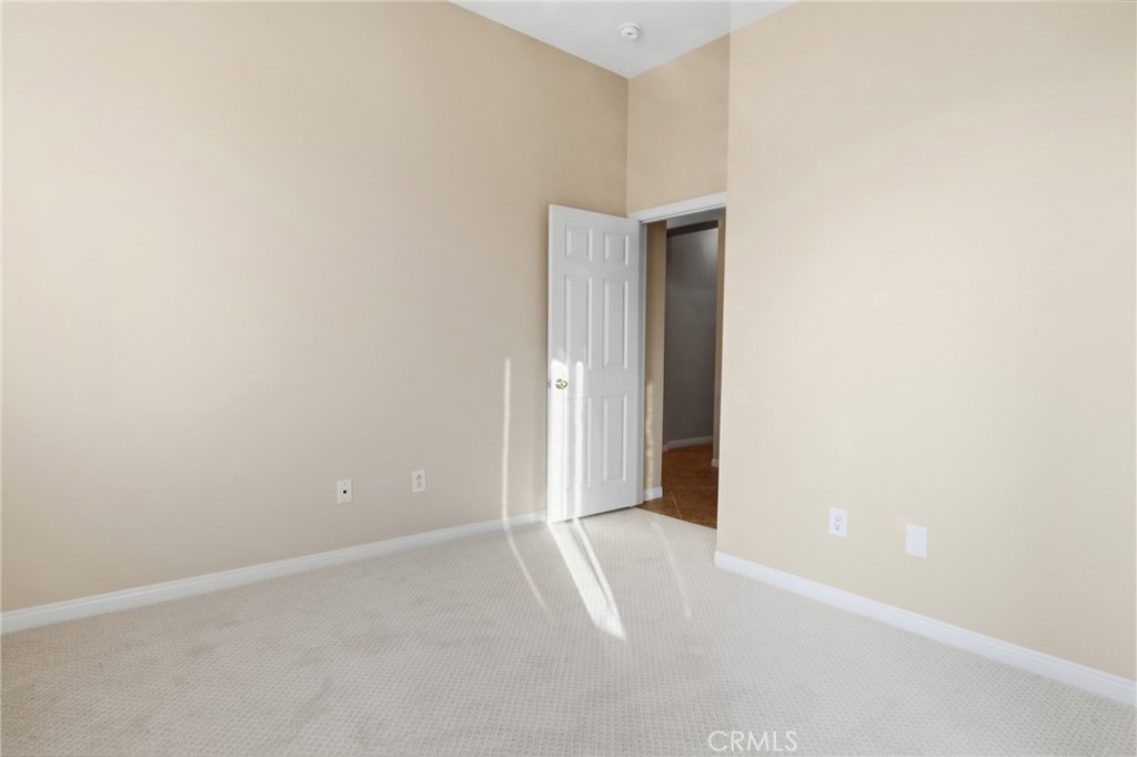 41733 Hollister Property Photo 36
