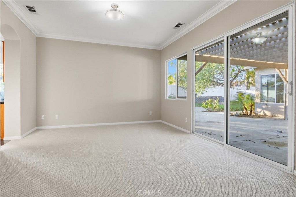 41733 Hollister Property Photo 43