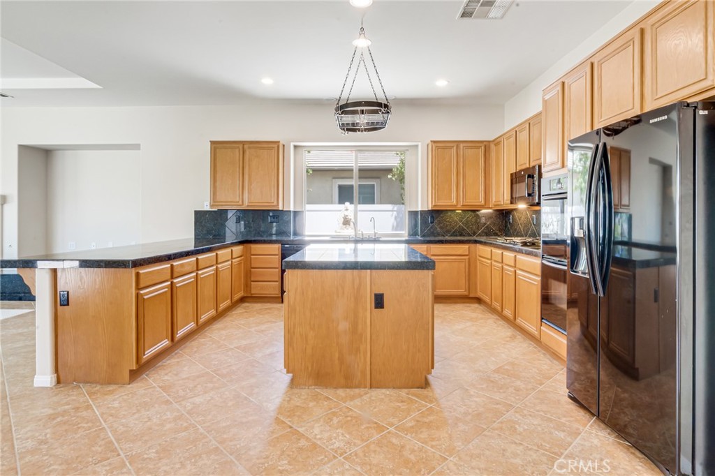 41733 Hollister Property Photo 57