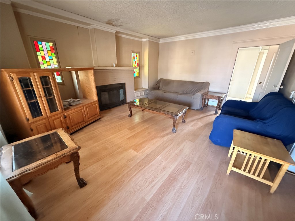6226 Comstock Property Photo 10