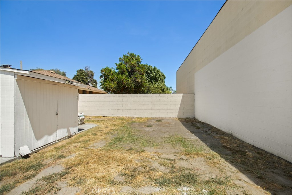 1219 Spruce Property Photo 7