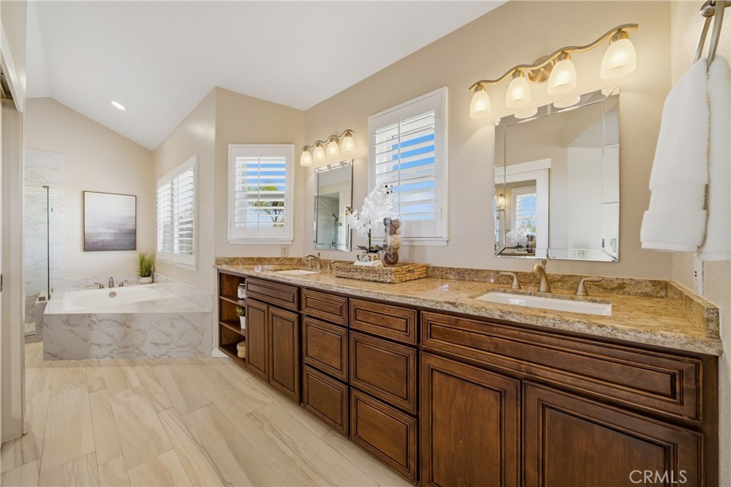25856 Windsong Property Photo 37
