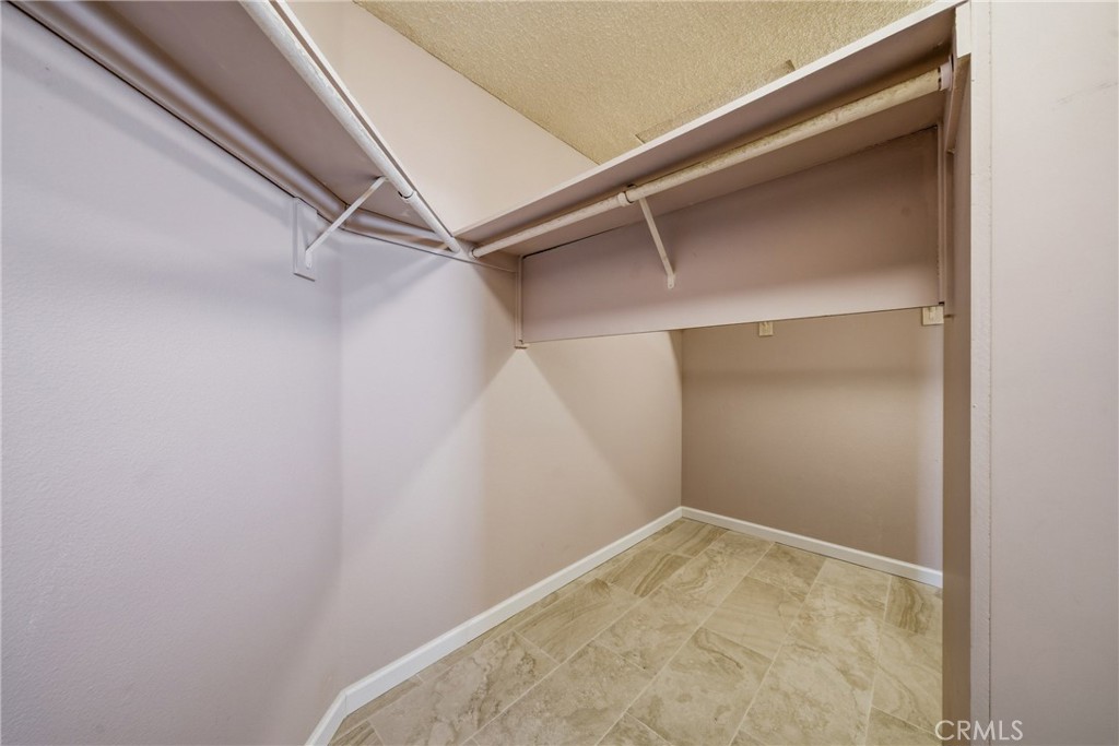 25856 Windsong Property Photo 38