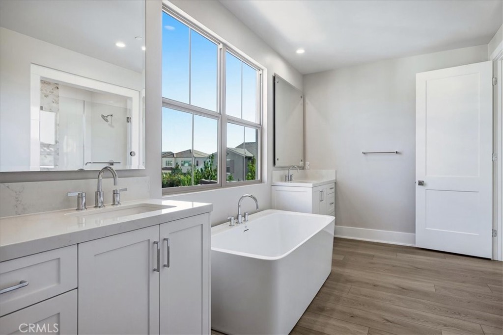 212 Mistwater Property Photo 29
