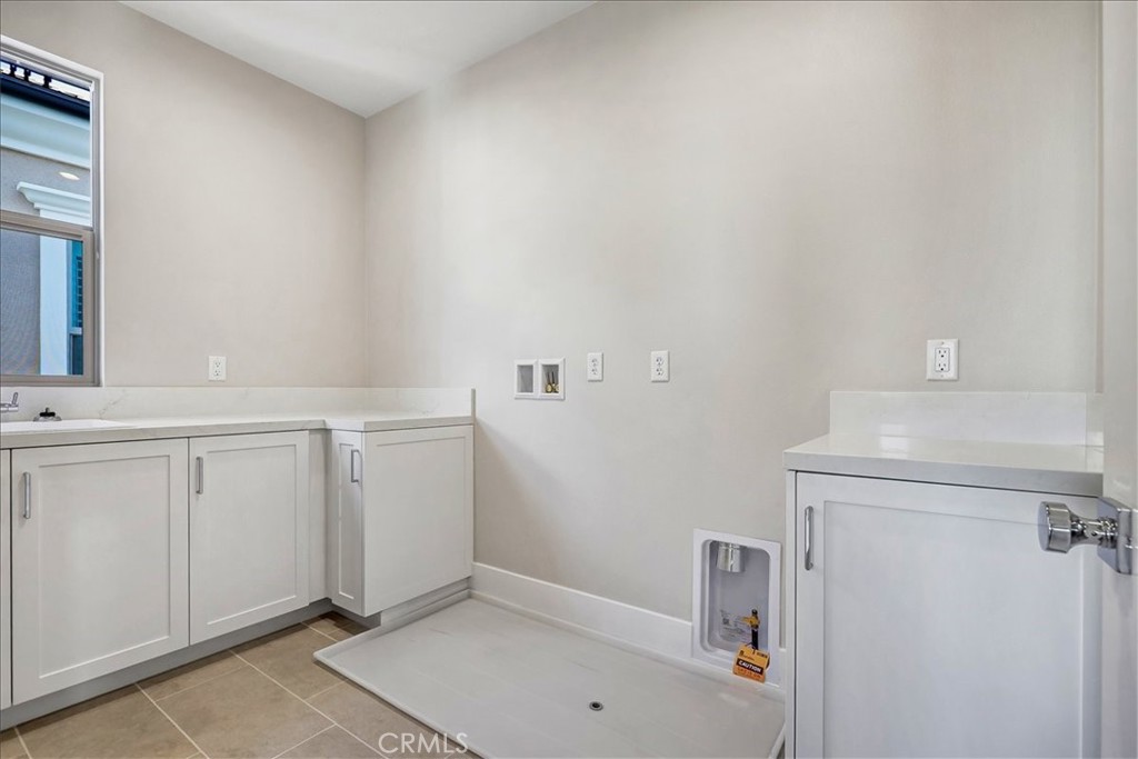 212 Mistwater Property Photo 36