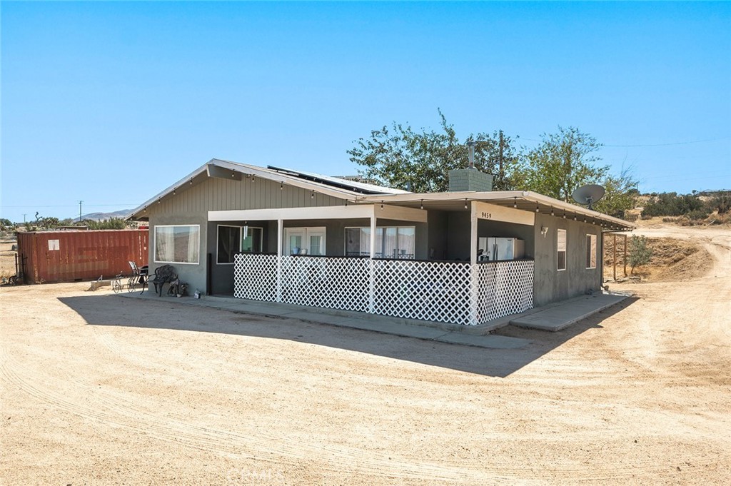 9459 Valley Vista Property Photo 1