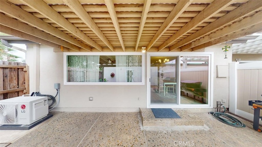 11043 Sherman Way Property Photo 24