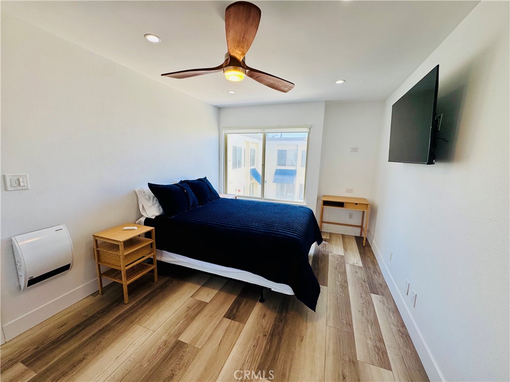 711 Pacific Coast 206 Property Photo 18