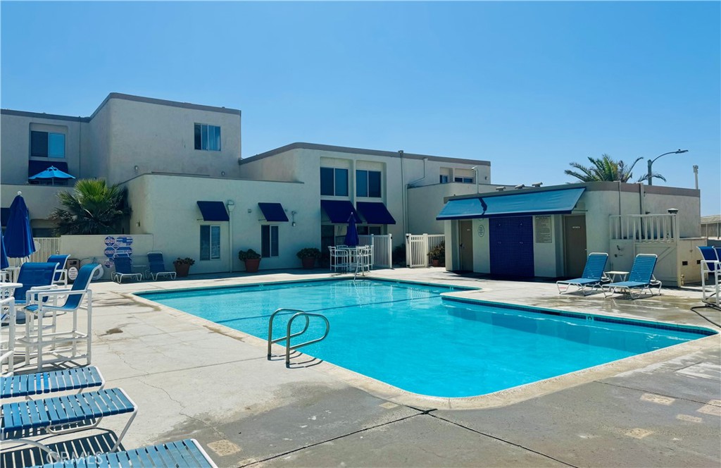 711 Pacific Coast 206 Property Photo 27